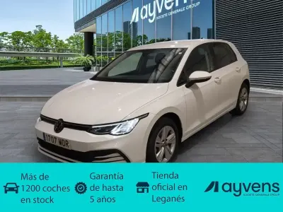 Usado VW Golf VIII Life 116 CV (85 kW) 2023 Blanco Utilitario