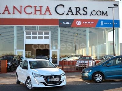 Usado Peugeot 208 Active 102 CV (75 kW) 2022 Blanco Utilitario