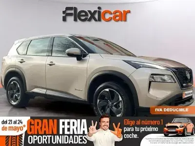 Usado Nissan X-Trail Acenta 213 HP (156 kW) 2025 Bege SUV