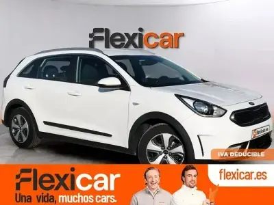 Usado Kia Niro 141 HP (103 kW) 2019 Branco SUV