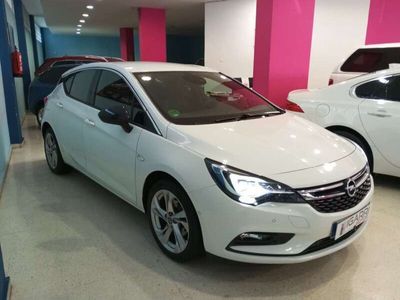 usado Opel Astra 1.4T S/S Excellence 150