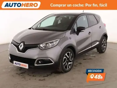 Usado Renault Captur Zen 90 CV (66 kW) 2015 Gris SUV