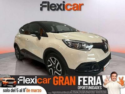 Usado Renault Captur Life 90 CV (66 kW) 2016 Beige SUV