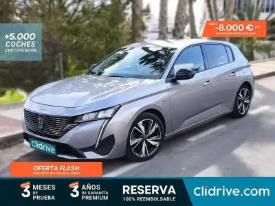 Usado Peugeot 308 Active 180 CV (132 kW) 2022 Gris Berlina