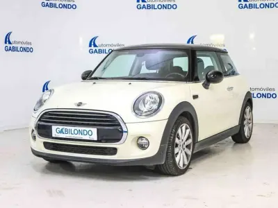 Usado Mini Cooper 136 CV (100 kW) 2017 Blanco Utilitario
