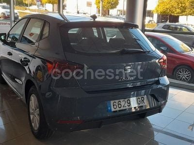 Nuevo Seat Ibiza Style 115 CV (84 kW) 2025 Gris / plata Berlina