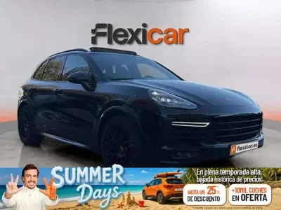 Usado Porsche Cayenne GTS 441 CV (324 kW) 2016 Negro SUV
