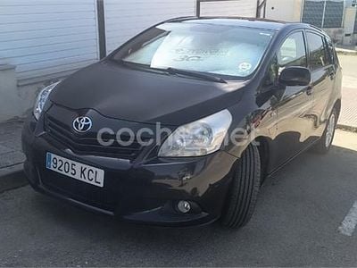 Käytetty Toyota Verso Active 126 HP (92 kW) 2013 Musta Tila-auto