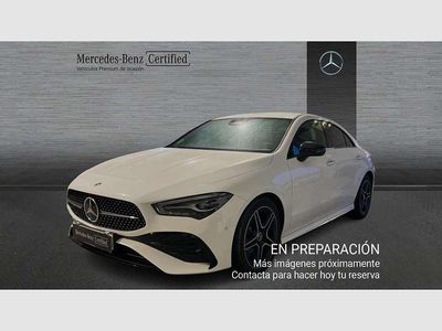 Usado Mercedes CLA220 190 CV (139 kW) 2025 Blanco Berlina