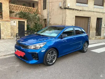Usado Kia Rio GT-Line 84 CV (61 kW) 2022 Azul Berlina