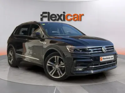 Usado VW Tiguan Sportline 150 CV (110 kW) 2018 Negro SUV