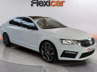 Blanco Usado 2018 Skoda Octavia RS Utilitario | 23.590 € (Precio justo)