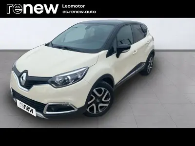 Usado Renault Captur XMOD 120 CV (88 kW) 2016 Gris SUV
