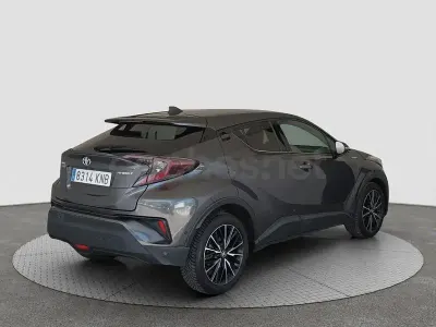 Usado Toyota C-HR Plus 122 CV (89 kW) 2018 Gris / plata SUV