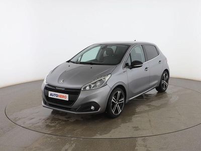 Gris Usado 2019 Peugeot 208 GT-line Utilitario | 10.499 € (Buen precio)