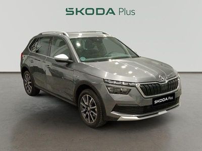 Usado Skoda Kamiq 110 CV (80 kW) 2022 Gris SUV