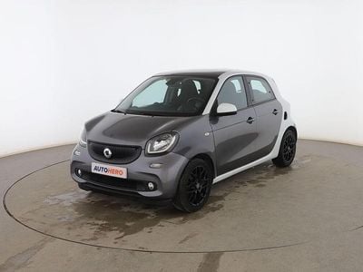 Gris Usado 2017 Smart ForFour Basis Utilitario | 9999 € (Precio justo)