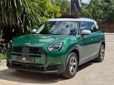 Usado Mini Countryman 218 CV (160 kW) 2025 Verde SUV
