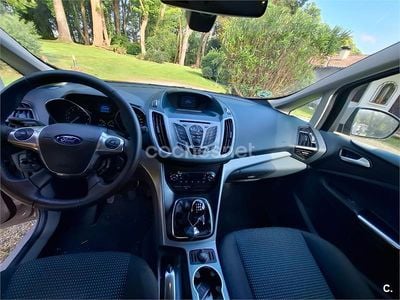 Usado Ford Grand C-Max Trend 105 CV (77 kW) 2011 Gris / plata Monovolumen