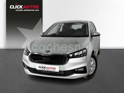 Usado Skoda Fabia Ambition 110 CV (80 kW) 2024 Plateado Utilitario