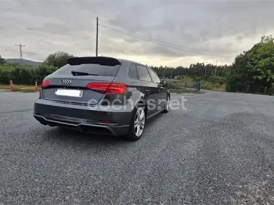 Usado Audi A3 S-Line 150 CV (110 kW) 2018 Gris / plata Berlina