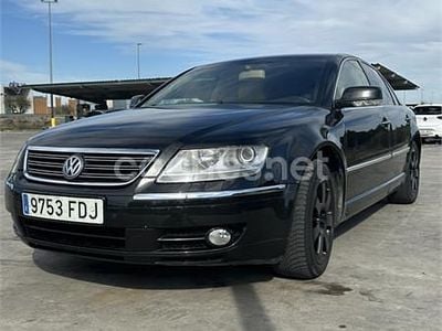 Begagnad VW Phaeton 225 HK (165 kW) 2006 Svart Sedan