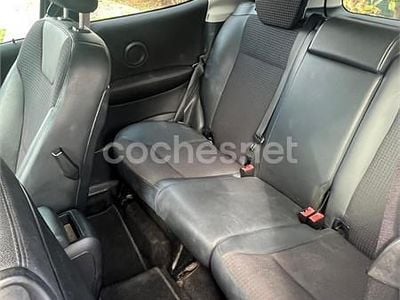 Usado Mercedes A180 109 CV (80 kW) 2006 Negro Berlina