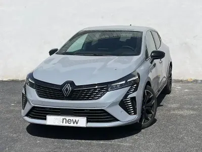 Nuevo Renault Clio V Techno 100 CV (73 kW) 2026 Gris Berlina