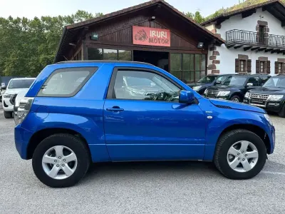 Usado Suzuki Grand Vitara 129 CV (94 kW) 2007 Azul SUV