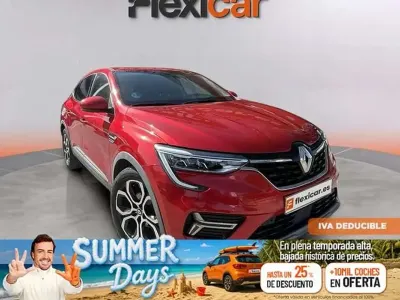 Usado Renault Arkana Equilibre 140 CV (102 kW) 2022 Rojo SUV