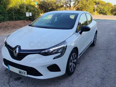 Usado Renault Clio V Equilibre 100 CV (73 kW) 2023 Blanco Berlina