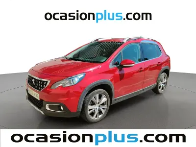 Usado Peugeot 2008 Allure 110 CV (80 kW) 2018 Rojo SUV