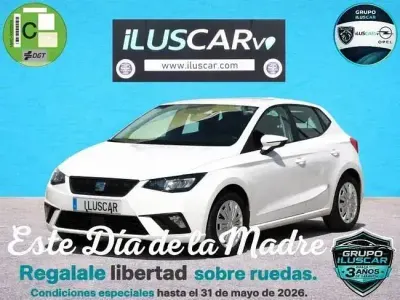 Usado Seat Ibiza Reference 80 HP (58 kW) 2022 Branco Sedan