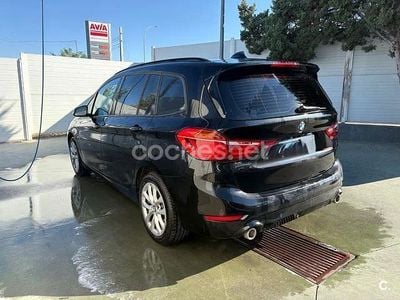 Usado BMW 218 150 CV (110 kW) 2021 Negro Familiar