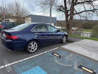 Usado Honda Accord Executive 190 CV (139 kW) 2005 Azul Berlina