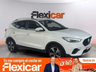 Usado MG ZS Comfort 106 CV (77 kW) 2023 Blanco SUV