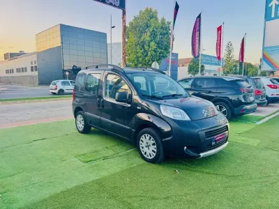 Usado Citroën Nemo Attraction 80 HP (58 kW) 2016 Preto Monovolume
