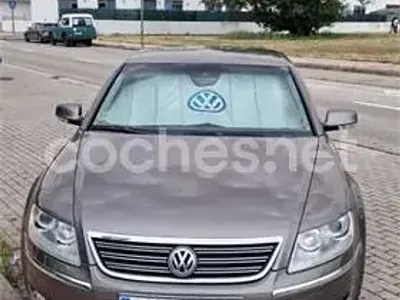 Usado VW Phaeton 225 CV (165 kW) 2007 Gris / plata Berlina