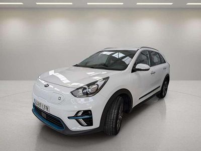 Blanco Usado 2020 Kia e-Niro SUV | 19.500 € (Un poco caro)