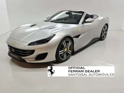 Usado Ferrari Portofino 600 CV (441 kW) 2018 Gris Descapotable