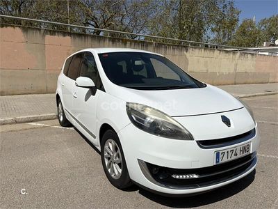 Usado Renault Scénic III Dynamique 110 CV (80 kW) 2012 Blanco Monovolumen