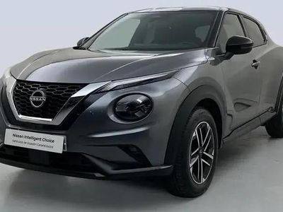 Usado Nissan Juke N-Connecta 114 CV (83 kW) 2024 Skline grey (metalizado) SUV