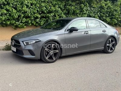 Usado Mercedes A180 116 CV (85 kW) 2020 Gris / plata Berlina