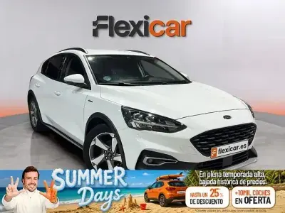 Usado Ford Focus Active 155 CV (114 kW) 2021 Blanco Berlina