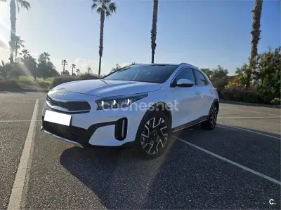Usado Kia XCeed 136 CV (100 kW) 2023 Blanco SUV