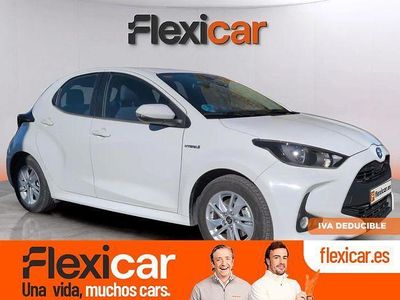 Usado Toyota Yaris Hybrid Business Edition 116 CV (85 kW) 2021 Blanco Berlina