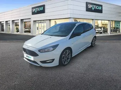 Usado Ford Focus ST-Line 182 CV (133 kW) 2018 Blanco Berlina