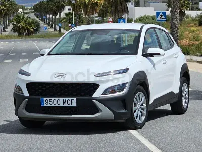 Usado Hyundai Kona 120 CV (88 kW) 2022 Blanco SUV