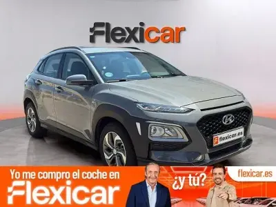 Usado Hyundai Kona 141 CV (103 kW) 2020 Gris SUV