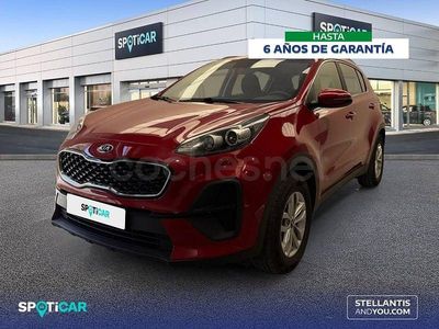 Usado Kia Sportage 115 CV (84 kW) 2021 Gris / plata SUV